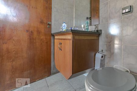 Casa para alugar com 600m², 15 quartos e 4 vagas Casa para alugar com 600m², 15 quartos e 4 vagasQuarto 6 - Suíte - Banheiro