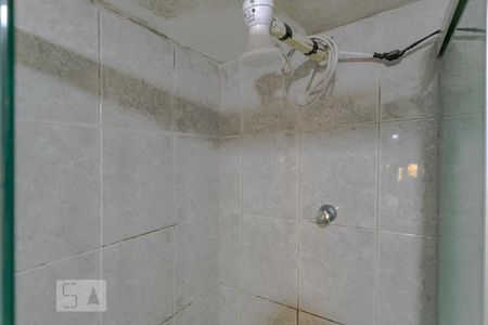 Casa para alugar com 600m², 15 quartos e 4 vagas Casa para alugar com 600m², 15 quartos e 4 vagasBanheiro piso 1