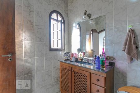 Casa para alugar com 600m², 15 quartos e 4 vagas Casa para alugar com 600m², 15 quartos e 4 vagasQuarto 1 - Suíte - Banheiro