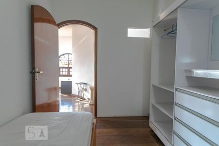 Casa para alugar com 600m², 15 quartos e 4 vagas Casa para alugar com 600m², 15 quartos e 4 vagasQuarto 8