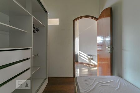 Casa para alugar com 600m², 15 quartos e 4 vagas Casa para alugar com 600m², 15 quartos e 4 vagasQuarto 9