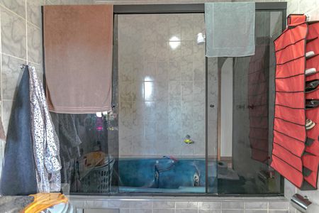 Casa para alugar com 600m², 15 quartos e 4 vagas Casa para alugar com 600m², 15 quartos e 4 vagasQuarto 1 - Suíte - Banheiro