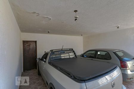 Casa para alugar com 600m², 15 quartos e 4 vagas Casa para alugar com 600m², 15 quartos e 4 vagasGaragem