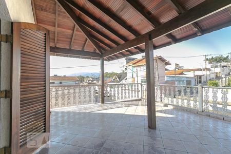 Casa para alugar com 600m², 15 quartos e 4 vagas Casa para alugar com 600m², 15 quartos e 4 vagasQuarto 6 - Suíte - Sacada