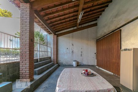 Casa para alugar com 600m², 15 quartos e 4 vagas Casa para alugar com 600m², 15 quartos e 4 vagasChurrasqueira