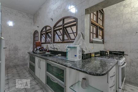Casa para alugar com 600m², 15 quartos e 4 vagas Casa para alugar com 600m², 15 quartos e 4 vagasCozinha