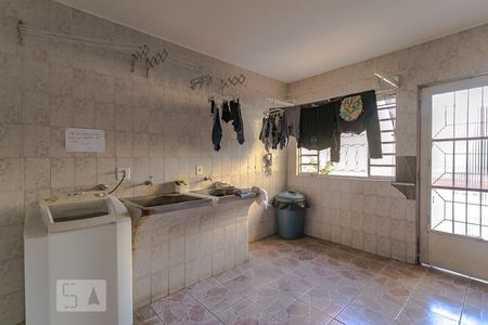 Casa para alugar com 600m², 15 quartos e 4 vagas Casa para alugar com 600m², 15 quartos e 4 vagasÁrea de Serviço