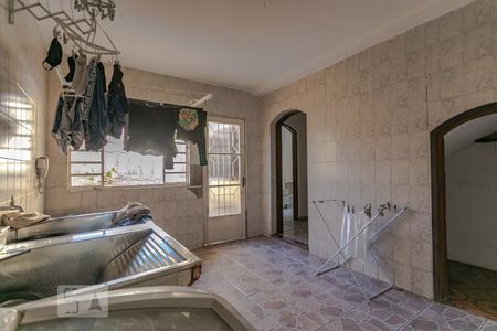 Casa para alugar com 600m², 15 quartos e 4 vagas Casa para alugar com 600m², 15 quartos e 4 vagasÁrea de Serviço