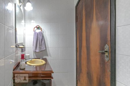 Casa para alugar com 600m², 15 quartos e 4 vagas Casa para alugar com 600m², 15 quartos e 4 vagasLavabo