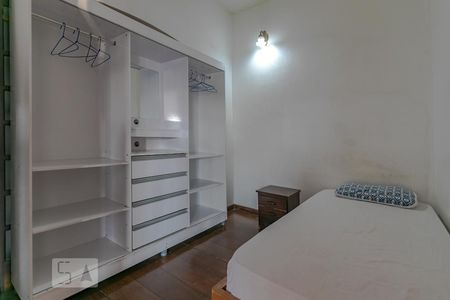Casa para alugar com 600m², 15 quartos e 4 vagas Casa para alugar com 600m², 15 quartos e 4 vagasQuarto 8