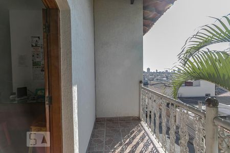 Casa para alugar com 600m², 15 quartos e 4 vagas Casa para alugar com 600m², 15 quartos e 4 vagasVaranda