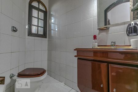 Casa para alugar com 600m², 15 quartos e 4 vagas Casa para alugar com 600m², 15 quartos e 4 vagasLavabo