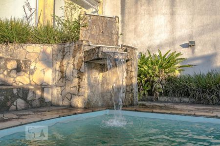 Casa para alugar com 600m², 15 quartos e 4 vagas Casa para alugar com 600m², 15 quartos e 4 vagasPiscina