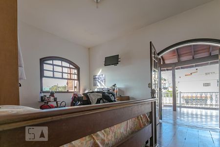 Casa para alugar com 600m², 15 quartos e 4 vagas Casa para alugar com 600m², 15 quartos e 4 vagasQuarto 6 - Suíte