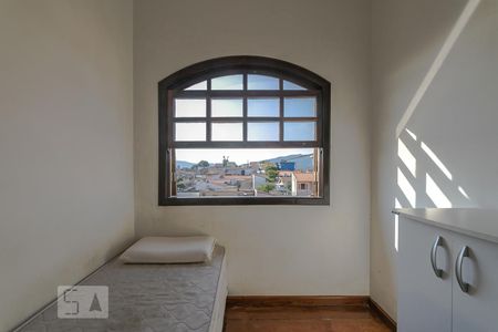 Casa para alugar com 600m², 15 quartos e 4 vagas Casa para alugar com 600m², 15 quartos e 4 vagasQuarto 2