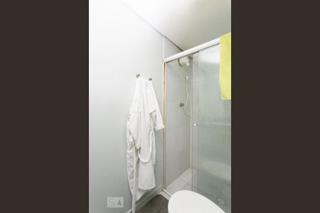 Casa à venda com 220m², 3 quartos e 2 vagas Casa à venda com 220m², 3 quartos e 2 vagasBanheiro da Suíte 2