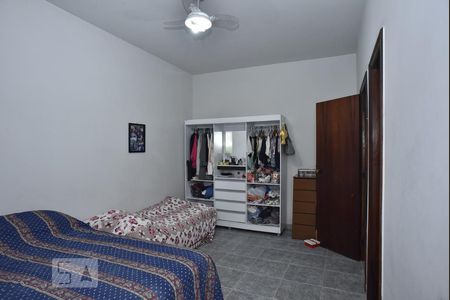 Casa de condomínio à venda com 450m², 4 quartos e 6 vagasSuíte 2