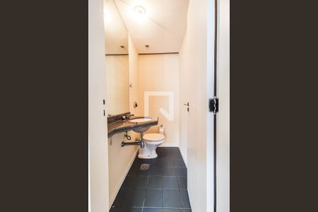 Lavabo de apartamento para alugar com 3 quartos, 125m² em Vila Suzana, São Paulo