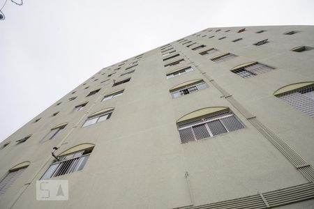 Apartamento para alugar com 52m², 2 quartos e 1 vagaFachada