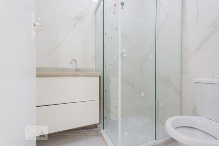 Apartamento à venda com 80m², 3 quartos e 1 vaga Apartamento à venda com 80m², 3 quartos e 1 vagaBanheiro da Suíte