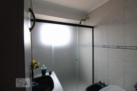 Apartamento à venda com 144m², 3 quartos e 2 vagasBanheiro suíte 1