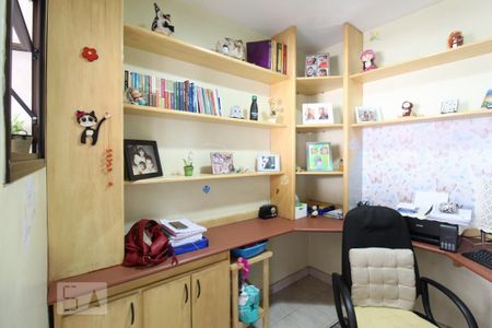 Apartamento à venda com 144m², 3 quartos e 2 vagasQuarto serviço