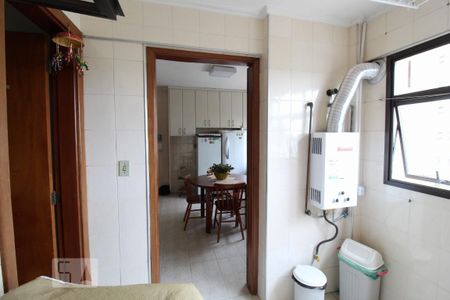 Apartamento à venda com 144m², 3 quartos e 2 vagasÁrea de serviço