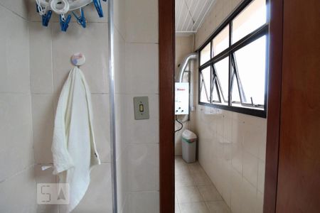 Apartamento à venda com 144m², 3 quartos e 2 vagasBanheiro serviço