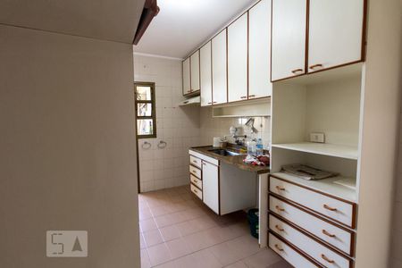 Apartamento à venda com 98m², 3 quartos e 2 vagasCozinha