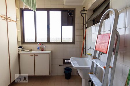 Apartamento à venda com 98m², 3 quartos e 2 vagasÁrea de Serviço