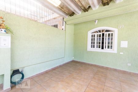 Casa à venda com 162m², 3 quartos e 2 vagas Casa à venda com 162m², 3 quartos e 2 vagasGaragem