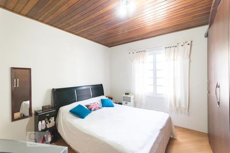 Casa à venda com 162m², 3 quartos e 2 vagas Casa à venda com 162m², 3 quartos e 2 vagasSuíte