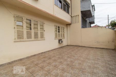 Apartamento à venda com 84m², 2 quartos e sem vagaÁrea comum