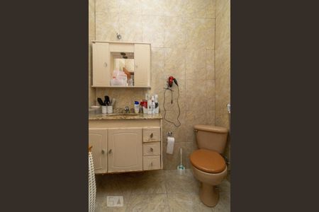 Apartamento à venda com 84m², 2 quartos e sem vagaBanheiro