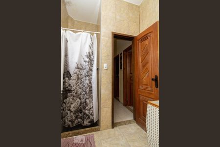 Apartamento à venda com 84m², 2 quartos e sem vagaBanheiro