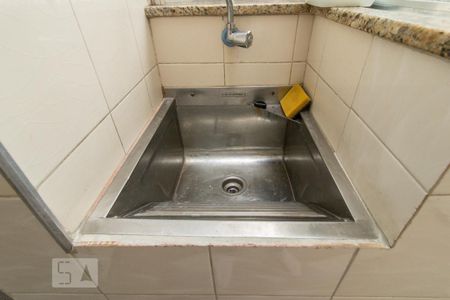 Apartamento à venda com 84m², 2 quartos e sem vagaDetalhe da Área de Serviço