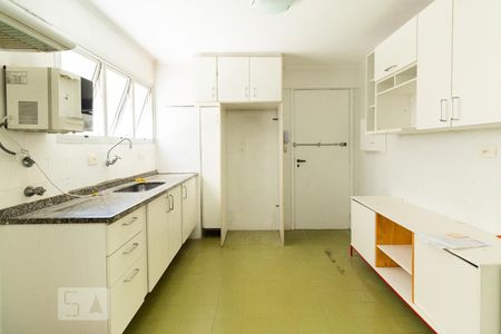Apartamento à venda com 120m², 3 quartos e 1 vaga Apartamento à venda com 120m², 3 quartos e 1 vagaCozinha