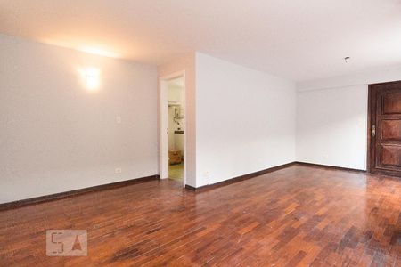 Apartamento à venda com 120m², 3 quartos e 1 vaga Apartamento à venda com 120m², 3 quartos e 1 vagaSala