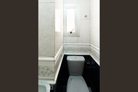 Apartamento à venda com 120m², 3 quartos e 1 vaga Apartamento à venda com 120m², 3 quartos e 1 vagaÁrea de serviço - banheiro