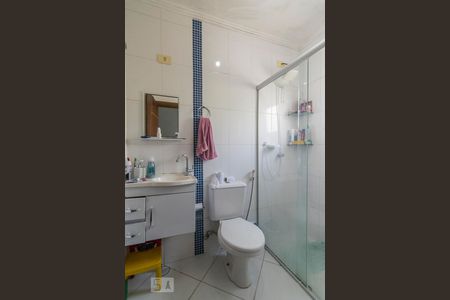 Casa à venda com 160m², 3 quartos e 2 vagas Casa à venda com 160m², 3 quartos e 2 vagasBanheiro da Suíte