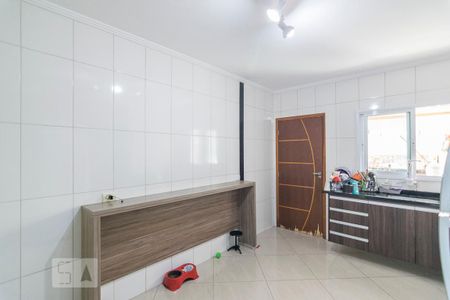 Casa à venda com 160m², 3 quartos e 2 vagas Casa à venda com 160m², 3 quartos e 2 vagasCozinha
