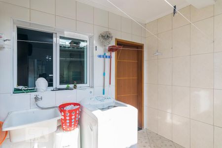 Casa à venda com 160m², 3 quartos e 2 vagas Casa à venda com 160m², 3 quartos e 2 vagasÁrea de Serviço
