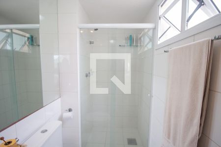 Apartamento à venda com 147m², 3 quartos e 2 vagas Apartamento à venda com 147m², 3 quartos e 2 vagasBanheiro da Suite