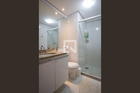 Apartamento à venda com 147m², 3 quartos e 2 vagas Apartamento à venda com 147m², 3 quartos e 2 vagasBanheiro dos Quartos