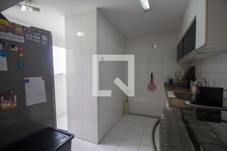 Apartamento à venda com 147m², 3 quartos e 2 vagas Apartamento à venda com 147m², 3 quartos e 2 vagasCozinha e Área de Serviço