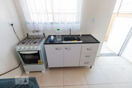 Sala e cozinha de apartamento para alugar com 2 quartos, 45m² em Burgo Paulista, São Paulo