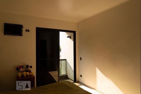 Apartamento à venda com 275m², 4 quartos e 4 vagas Apartamento à venda com 275m², 4 quartos e 4 vagasQuarto 4