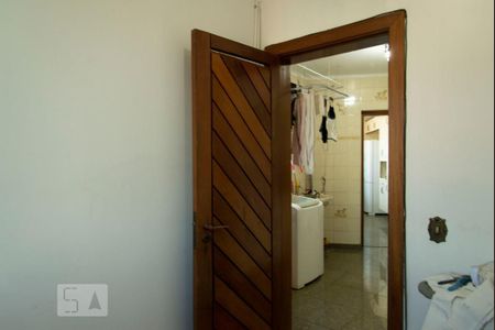 Apartamento à venda com 275m², 4 quartos e 4 vagas Apartamento à venda com 275m², 4 quartos e 4 vagasQuarto de Serviço