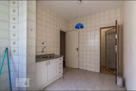 Apartamento à venda com 70m², 2 quartos e sem vaga Apartamento à venda com 70m², 2 quartos e sem vagaCozinha