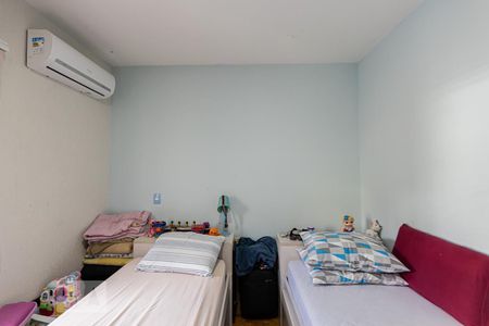 Quarto 2 de casa à venda com 3 quartos, 135m² em Vila Gomes Cardim, São Paulo